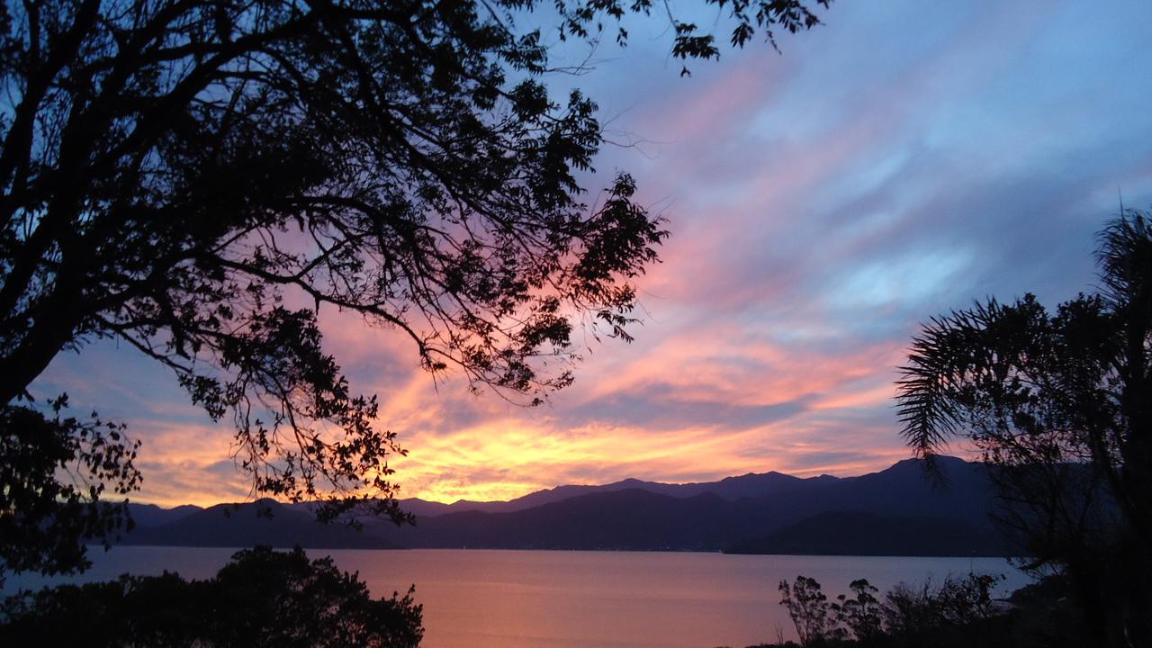 Casa na montanha com vista para o mar Florianopolis Exterior foto